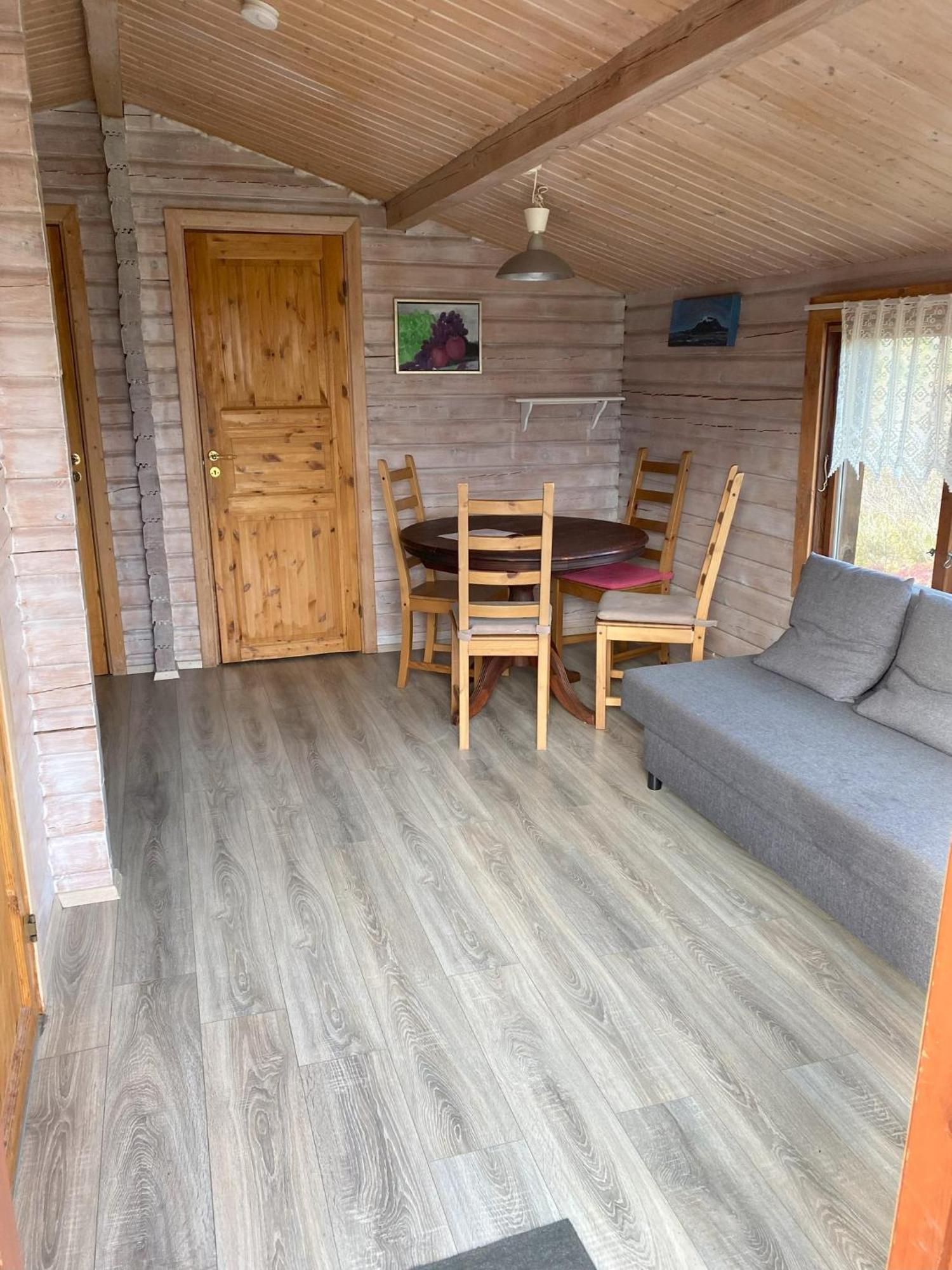 Úthlíd Cottages Kültér fotó